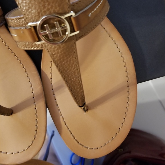 ⚠️📢!!! SOLD!!!📢⚠️⚠️Tommy Hilfiger Sandals - Picture 3 of 8